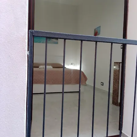 La Corte 3 * Κατάνια